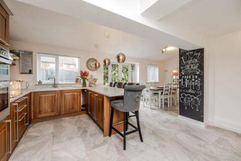 Ladywell Way, Ponteland, Newcastle upon Tyne