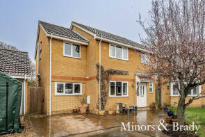 49, Harvest Close, Norwich NR10 3TA