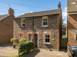 39, Lower Road, Grayswood, Haslemere GU27 2DR