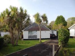 23, Alexandra Gardens, Penzance TR18 4SY