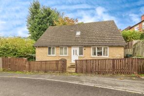 15, Grimscar Avenue, Birkby, Huddersfield HD2 2TY