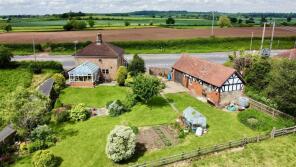 Severn Bank Lodge, Main Road, Minsterworth GL2 8JH