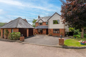2, Longcroft, Saffron Walden CB10 2PU