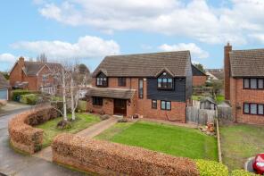 3, Thatcher Stanfords Close, Royston SG8 6DT