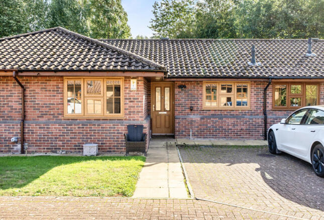 14 Windsor Drive