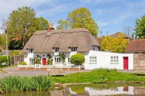 The Old Post House, The Green, North Waltham RG25 2BQ