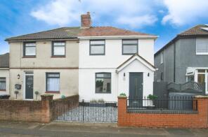 8, Moorland Avenue, Newport NP19 4LS