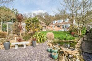 9, Yawl Crescent, Lyme Regis DT7 3XL
