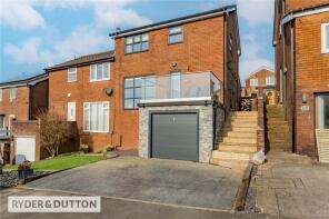7, Moordale Avenue, Oldham OL4 2JP