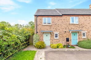 54, Hunts Field Drive, Corby NN17 3GD