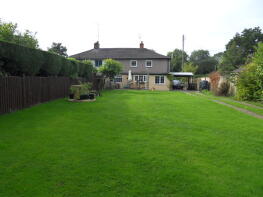 Sunnyside, Birchwood Road, Chelmsford CM3 6RF