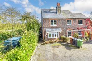 2, Watch Oak Villa, Watch Oak Hill, Blackham, Tunbridge Wells TN3 9TR