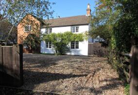 Hollywell Cottage, Rotten Row Hill, Tutts Clump, Reading RG7 6JY