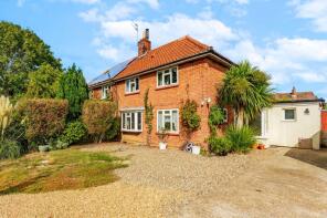 15, Long Lane, Great Yarmouth NR29 5AN