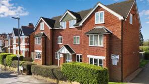 Flat 5, 53 Evelyn House, Salisbury Road, Harrow HA1 1NR