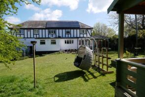 Plen, Glen Road, Deal CT14 8DD
