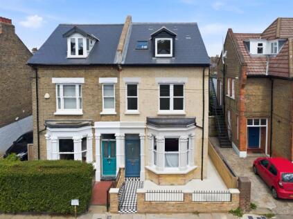 Lincoln Road, East Finchley, N2