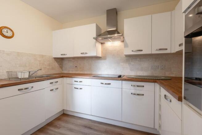 kitchen-2.jpg