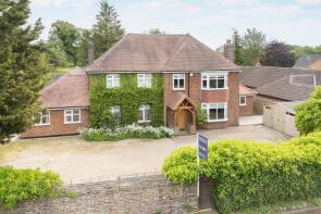 Ravendale House, Fir Tree Lane, Lutterworth LE17 6BH