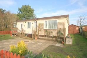 143, Humberston Fitties, Grimsby DN36 4EZ