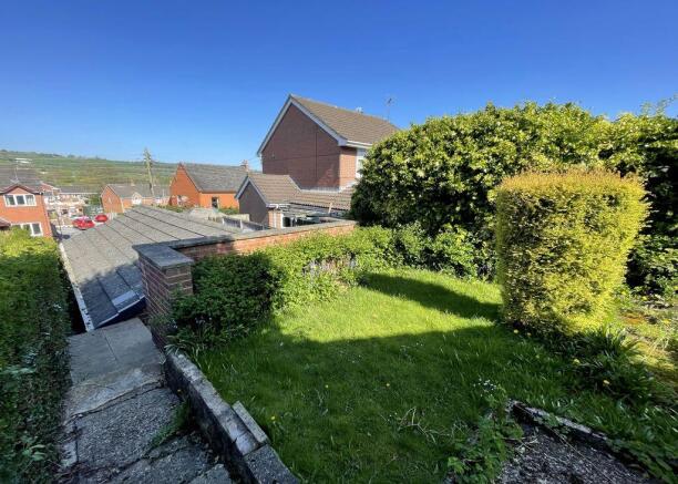 Rear Garden & Garage