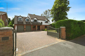 15, Waring Way, Rugby CV22 6PH