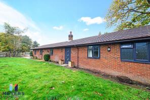 Lone Pine, Matchams Lane, Christchurch BH23 6AW