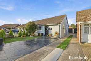 17, Arnolds Close, Brentwood CM13 1EZ