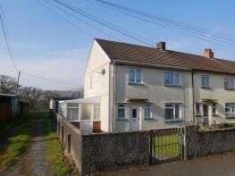8, Heol Callwen, Penycae, Swansea SA9 1GR