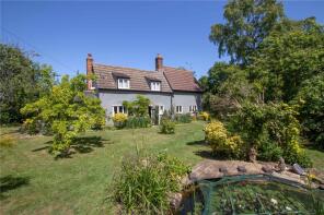 Unwins Cottage, Spains Hall Road, Braintree CM7 4HT