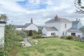 West Pentire House, West Pentire Road, Newquay TR8 5SE