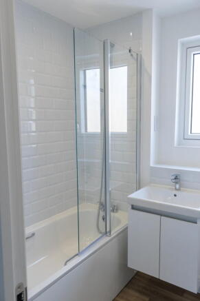 Housing-15Elkington Way_828x1242
