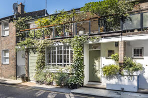 5, Stanhope Mews East, London SW7 5QU