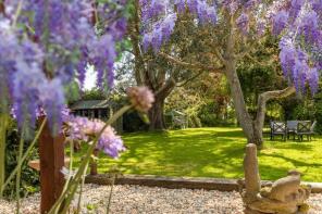 Little Acres, Cripps Corner Road, Robertsbridge TN32 5QR