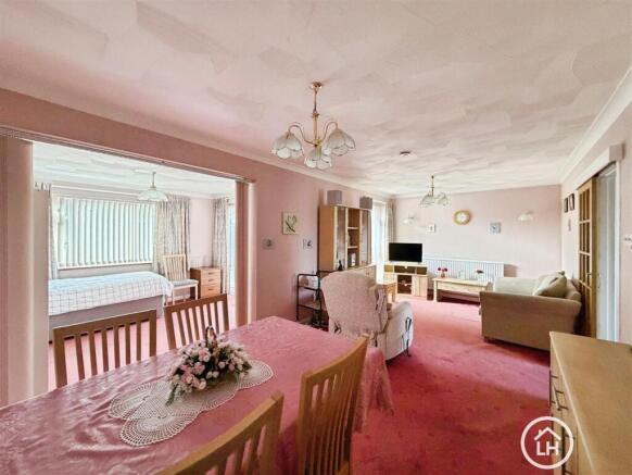 Lounge/Diner