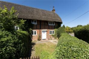 1, Ewelme Cottages, Froyle Road, Lower Froyle, Alton GU34 4LJ