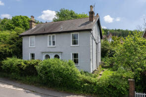 2, Laurel Cottages, London Road, Dorking RH5 6EH