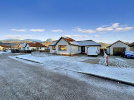66, Riverside Park, Lochyside, Fort William PH33 7RB