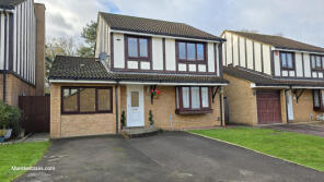 8, Conifer Close, Waltham Cross EN7 6EY