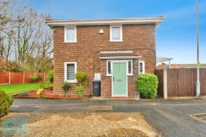 8, Heath Close, Luton LU1 5SP