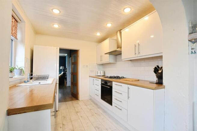 Fitted Kitchen