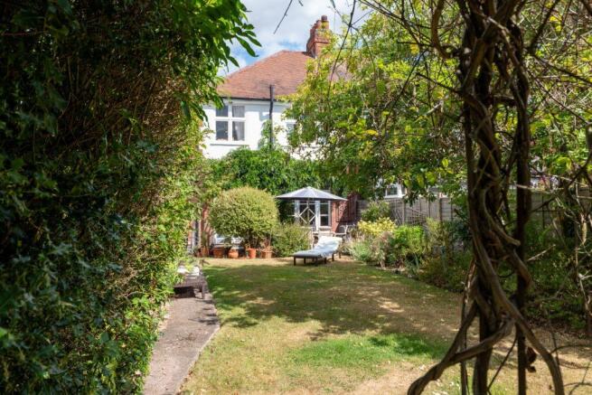 20 garden (Large) - 3 bedroom semi-detached (hou