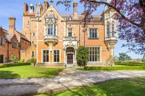 4, Wyfold Court, Lime Avenue, Kingwood, Henley-on-thames RG9 5WF