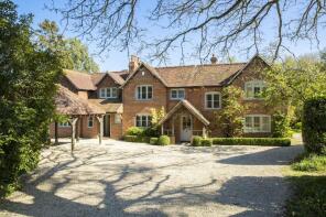 Miles Green Cottage, Briff Lane, Bucklebury, Reading RG7 6SJ