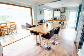11, Bernard Grove, Meir Heath, Stoke-on-trent ST3 7NZ