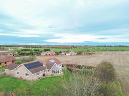 7, Bamburgh Court, Chathill NE67 5EF