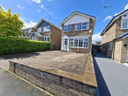 Charlton Brook Crescent, Chapeltown, S35