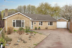 7, Berkeley Close, Banbury OX16 0UH