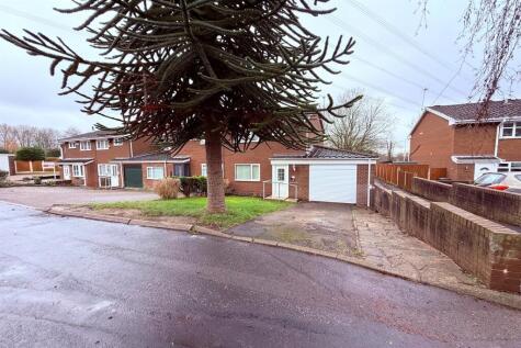 Paddock Rise, Beechwood, WA7 3HL