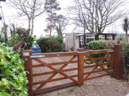 62, Cleeve Park, Chapel Cleeve, Minehead TA24 6JF
